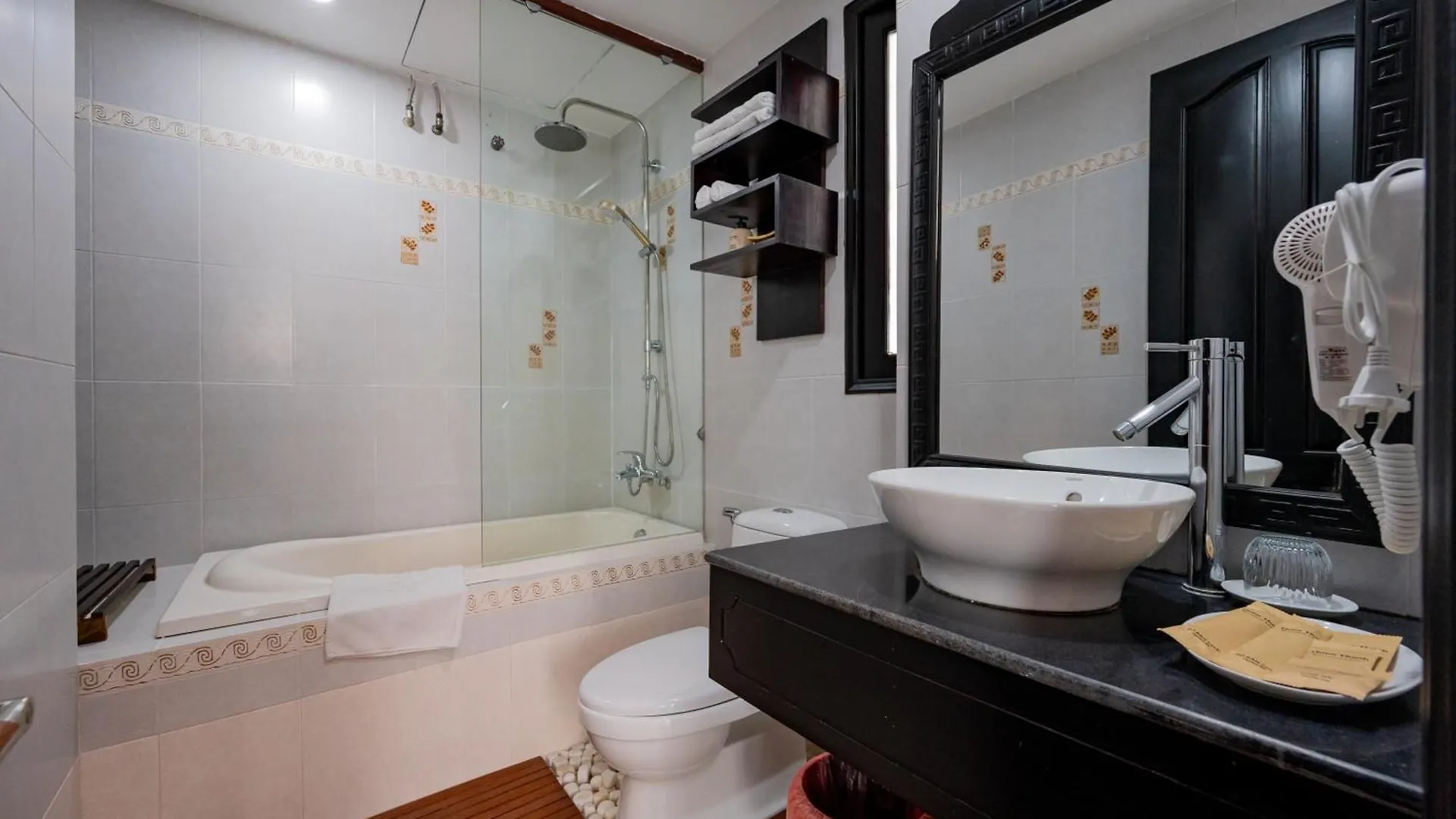 Thien Thanh Central Hotel - Hoi An Vietnam